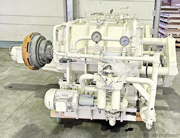 Twin-screw extruder COPERION ( Werner & Pfleiderer ) ZSK 170  W 1920/1750 + Entgasung