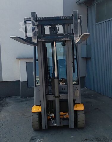 Elektrisch – 3 Räder Jungheinrich EFG216 2021y/ 3.3m free lift/ 8096h