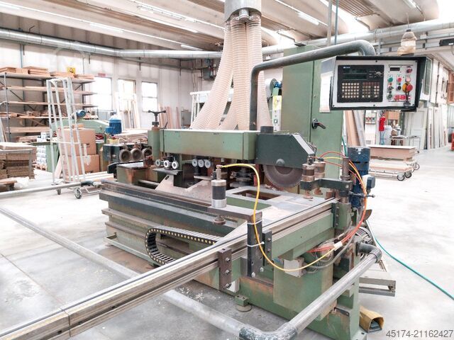 Bearbeitungszentrum SAC F 12