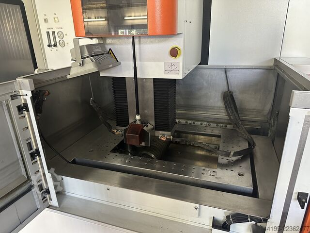 Wire eroding machine GF AgieCharmilles CUT 30P