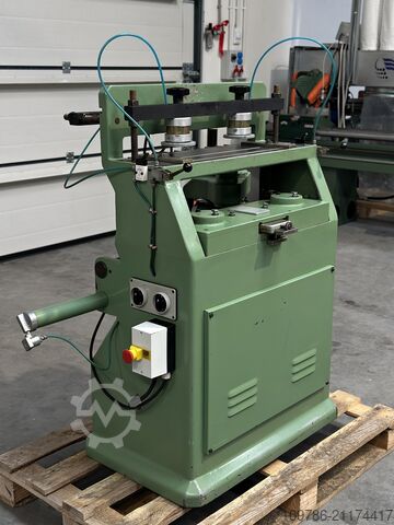 Fräsmaschine für Schubladenverbindungen OMEC 750 OMEC 750