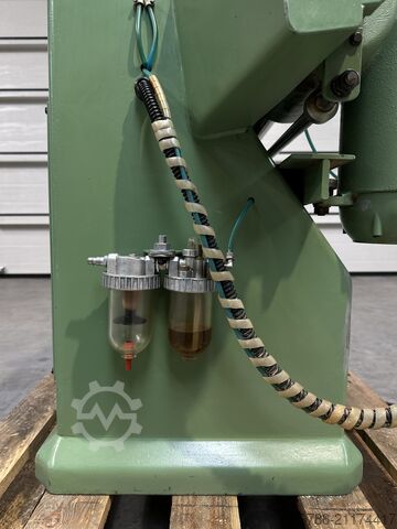 Fräsmaschine für Schubladenverbindungen OMEC 750 OMEC 750