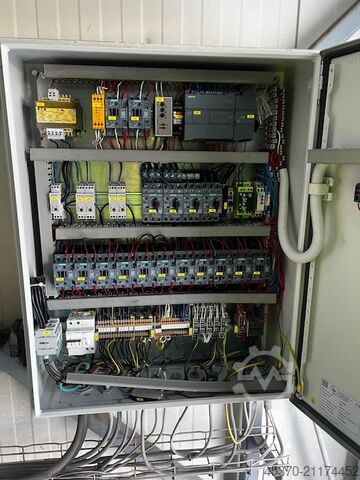 Vierwellenzerkleinerer UNTHA RS-30