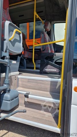 City bus MERCEDES-BENZ Heckniederflur Sprinter 517 / 4 er Bestuhlung