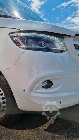 City bus MERCEDES-BENZ Heckniederflur Sprinter 517 / 4 er Bestuhlung