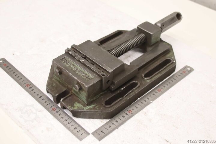 Maschinenschraubstock CEKABA BON Spannweite 130 mm