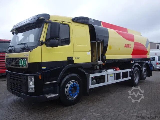 Tankwagen Volvo FM 12 340pk feultanktruck 18.500 liter manual g...