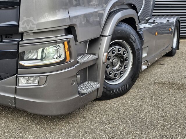 Standard-SZM Scania S520 V8 4x2 / RETARDER / FULL AIR / COMPRESSOR