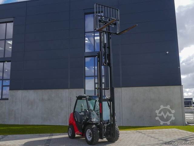 All-terrain forklift Manitou MSI 35D ST5 S1