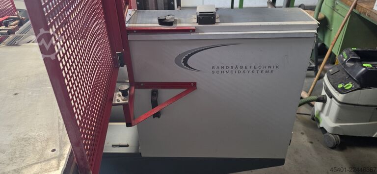 Horizontal bandsaw HEMA HTR600