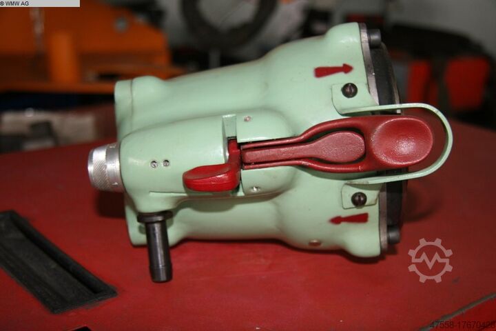 Air pressure clamping unit NARADI PRAHA JU 30