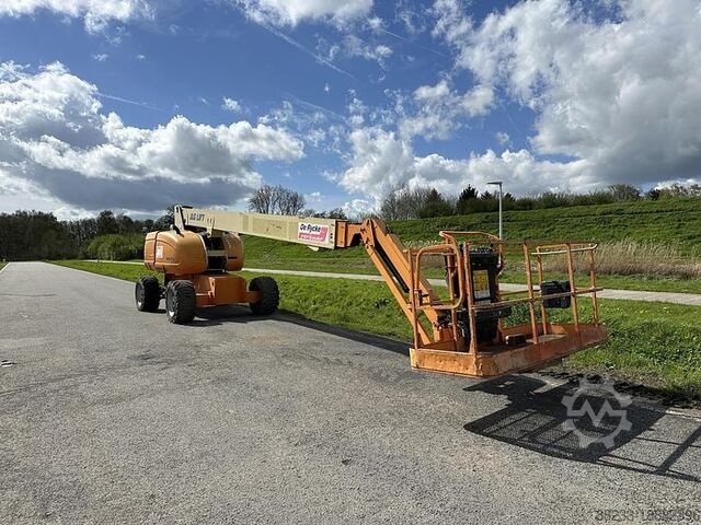 Teleskopische Hebebühne JLG 860SJ