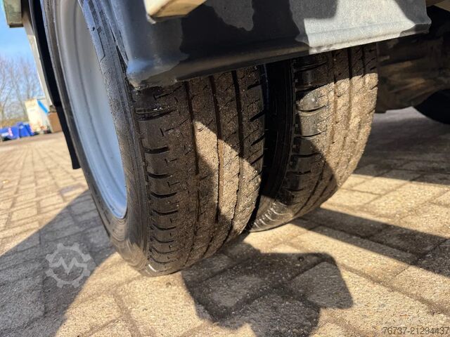 Kastenwagen Isuzu NPR **3500KG-BELGIAN ORIGINE**