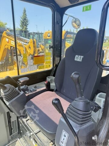 Mobile excavator Caterpillar 303.5 CR