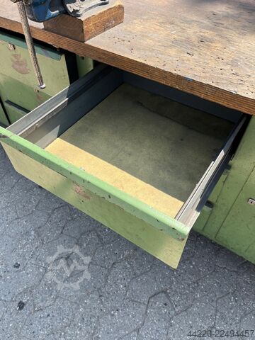 Workbench  