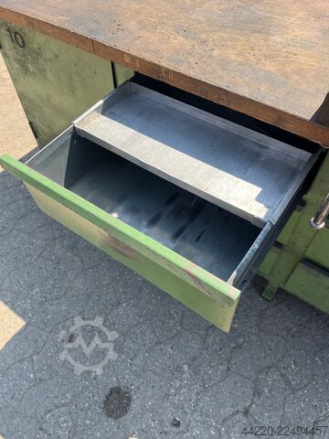 Workbench  