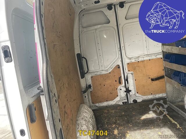 Lifting platform Renault Master vasp