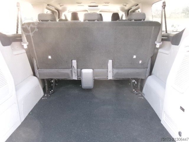 Kleinbus FORD Transit Custom Kombi 320 L2H1 Limited AHK LED