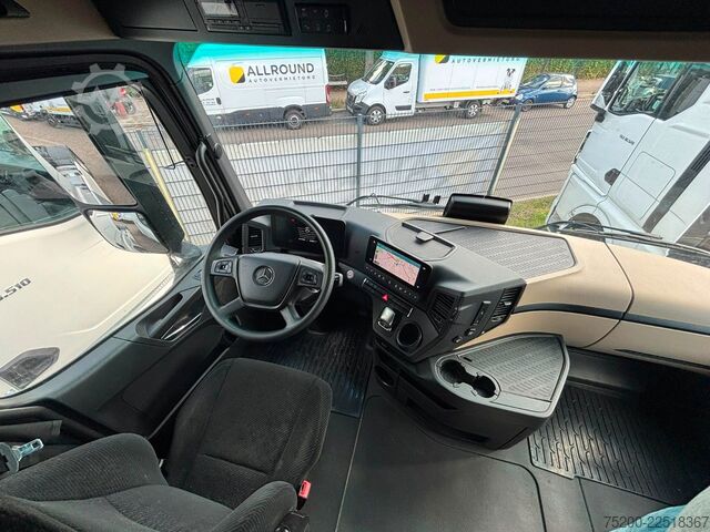 Standard tractor unit MERCEDES-BENZ Actros 1845 L 10x Stück verfügbar