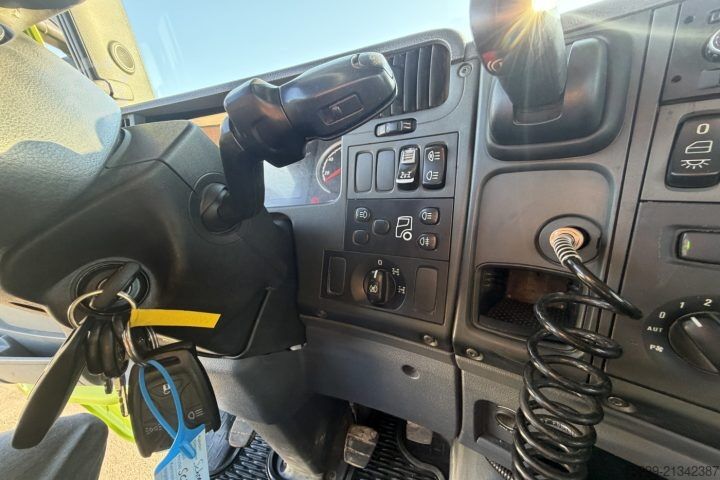 Roll-off tipper truck Scania G450 CB 8x4 Trösch / Swiss-Vehicle