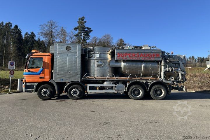 Special purpose truck Mercedes-Benz Actros 3243 8x4 Trockensauger / Swiss-Vehicle