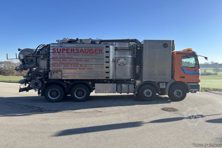 Special purpose truck Mercedes-Benz Actros 3243 8x4 Trockensauger / Swiss-Vehicle