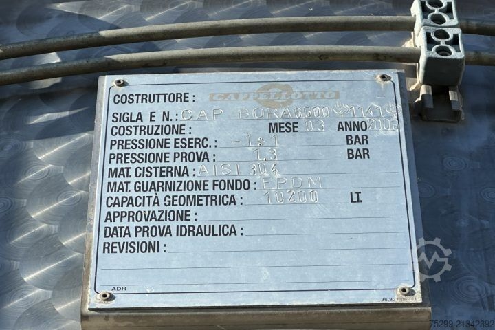 Special purpose truck Mercedes-Benz Actros 3243 8x4 Trockensauger / Swiss-Vehicle