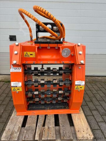 Schaufelseparatoren Wolf Technik für Baumaschinen Terra-Star TSE.054.M80X