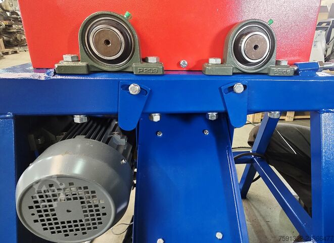 Agricultural machine MASZ-ROL T 100