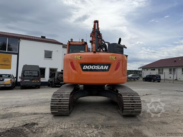 EXCAVATOR DOOSAN DX235LCR-5