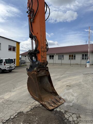 EXCAVATOR DOOSAN DX235LCR-5