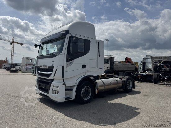 Standard SZM IVECO STRALIS 460 GAS, 2 LNG-TANKS, RETARDER,