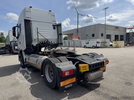 Standard SZM IVECO STRALIS 460 GAS, 2 LNG-TANKS, RETARDER,
