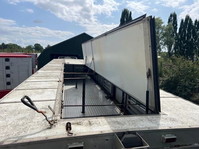 Viehtransport Berdex TO 180 S Berdex Veewagen Livestock Weeglift