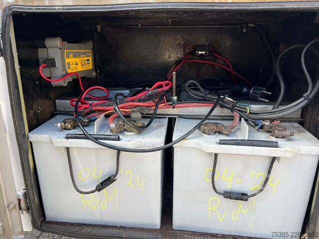 Cattle transport Berdex TO 180 S Berdex Veewagen Livestock Weeglift