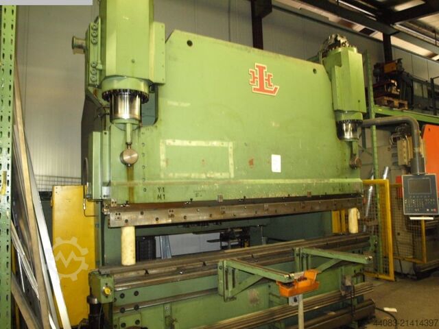 Hydr. pressbrake LOTZE 309x3000kn