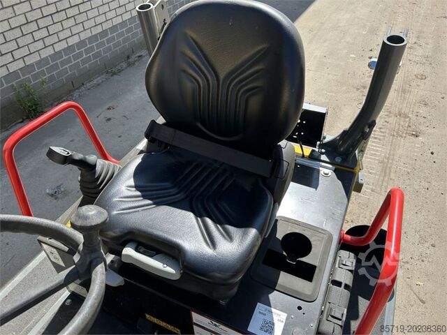 Dumper Wacker Neuson DW20 (8945)