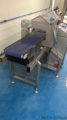 Metal detector checkweigher Loma 7000 Combi Metal Detector Checkweigher