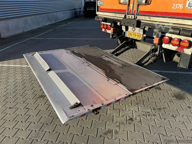 Kühl-/Tiefkühltransport Schmitz Cargobull / SOR Iberica / Carrier Vector 1550 / Frigo Box...