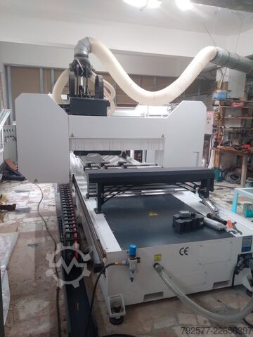 Machining center AES Vega Ultra 3X