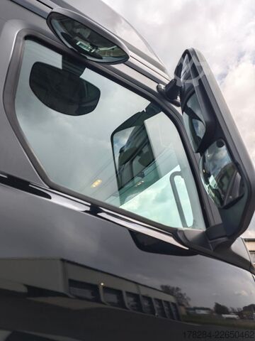 Standard SZM FORD F-MAX LUX LED, Intarder, Standklima, RDKS, Voll