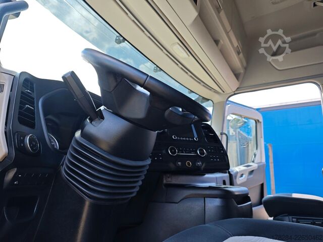 Standard SZM FORD F-MAX LUX LED, Intarder, Standklima, RDKS, Voll