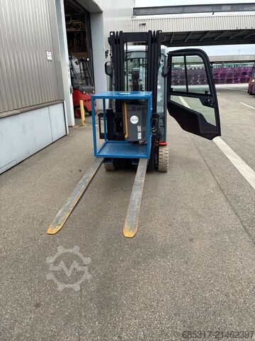 Electric - 4 wheels Toyota 8FBE16T - FSW 4700