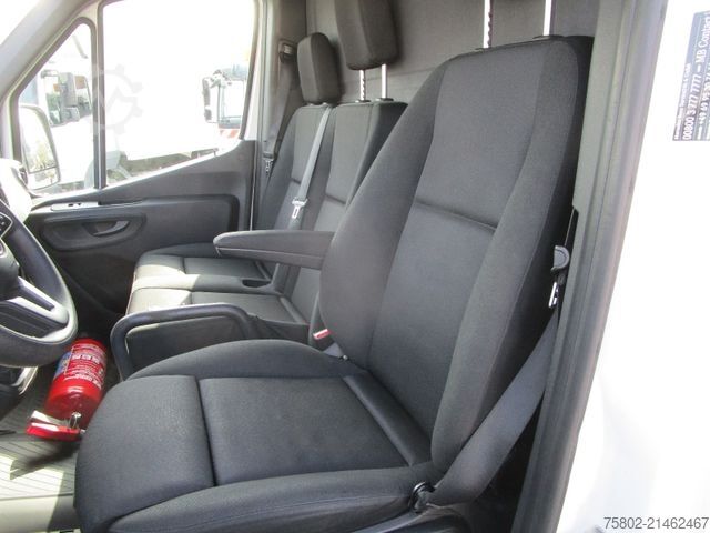 Box van MERCEDES-BENZ Sprinter 317 CDI *MAXI+LBW+4,37m+KLIMA+Mod.23*