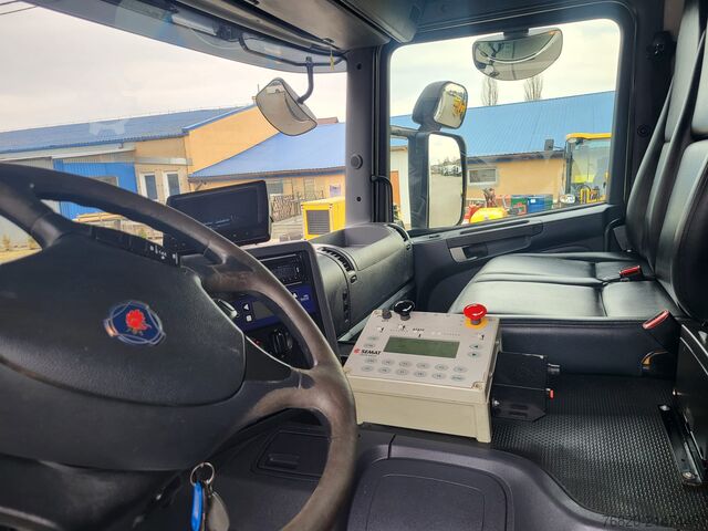 Müllwagen SCANIA P280