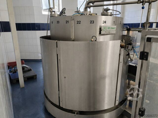 Beverage filling machine with labelling unit VIR MAURI 9-24-1 / 3000 bph