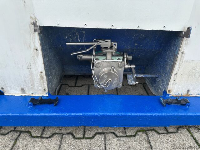 Tank container Van Hool 20FT ISO / 23.000L /  PORTABLE T11 / 22KM  / va...