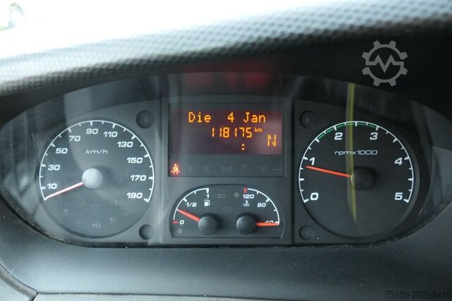 Box van iveco Daily 35 S11 C30C AUTOMATIK KAMERA MAXI KAMERA Regale LUFT - EURO 5 - CoC