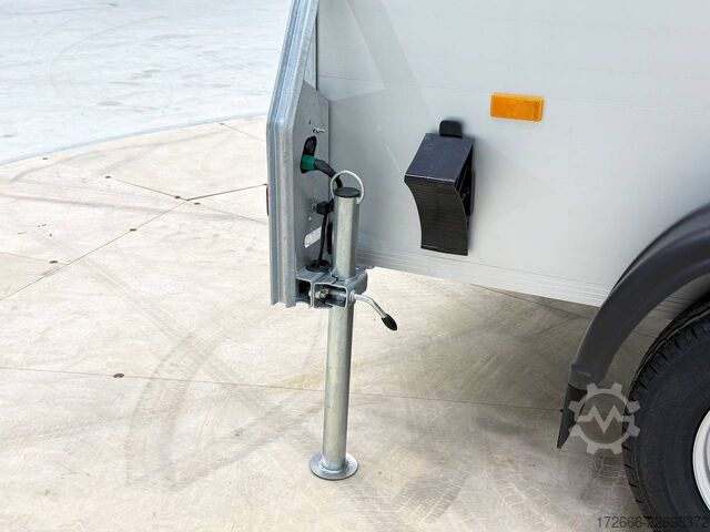Box trailer Debon CHEVAL LIBERTE DEBON C255 V2 ALU 1300 KG | IRON GREY +SEITENTÜR