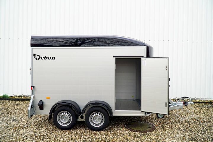 Box trailer Debon CHEVAL LIBERTE DEBON C500 ALU ROADSTER SCHWARZ +SEITENTÜR